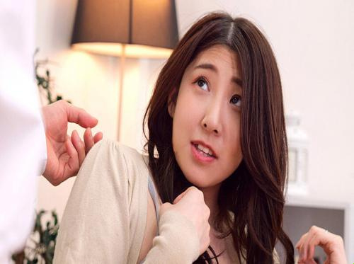 Menjijikkan isteri kawan baik saya yang cantik semasa dia tiada di rumah